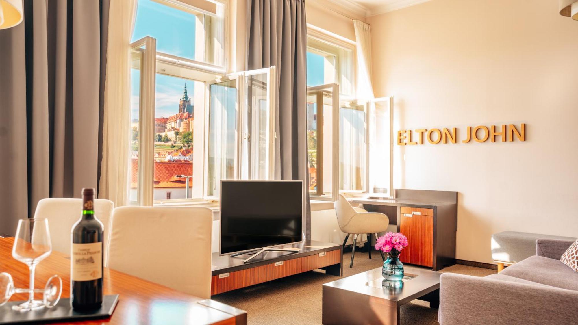 Boutique Hotel Klarov Prague Luaran gambar