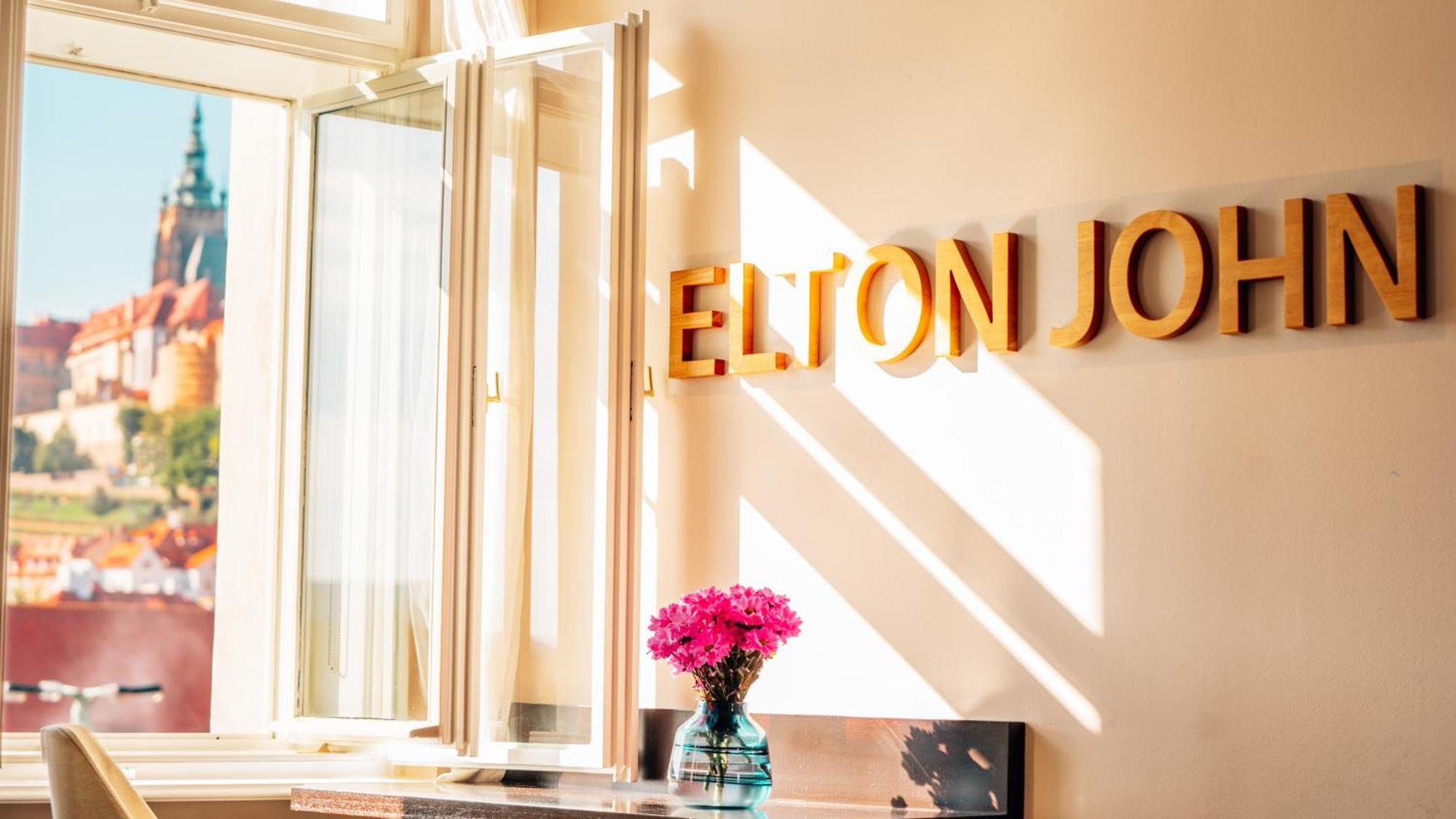 Boutique Hotel Klarov Prague Luaran gambar