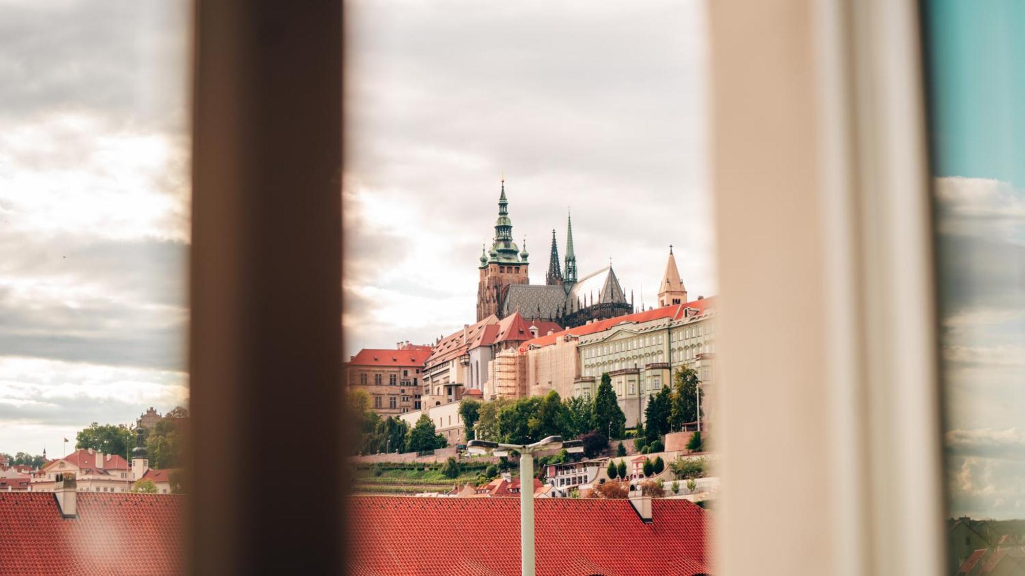 Boutique Hotel Klarov Prague Luaran gambar