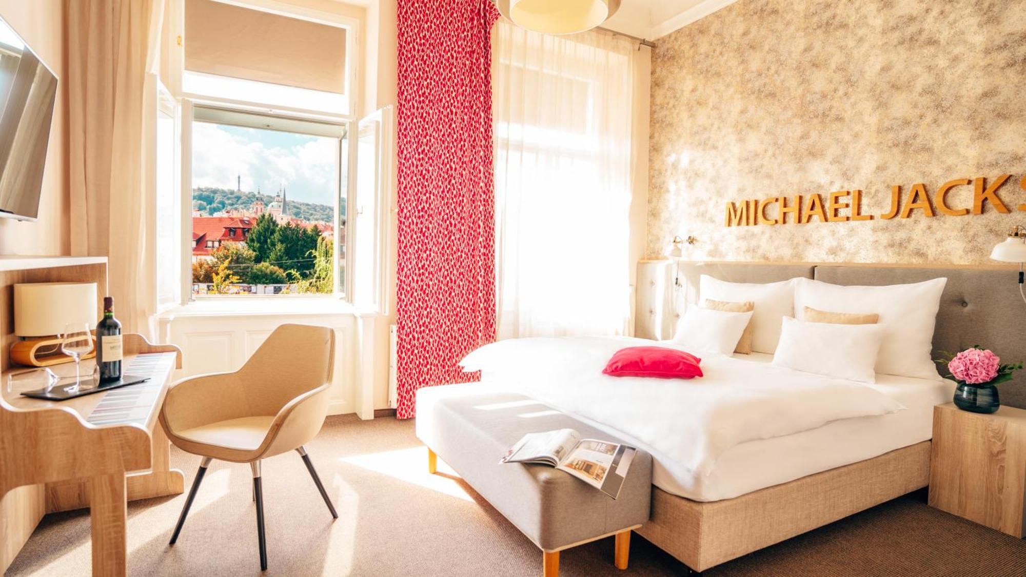 Boutique Hotel Klarov Prague Luaran gambar