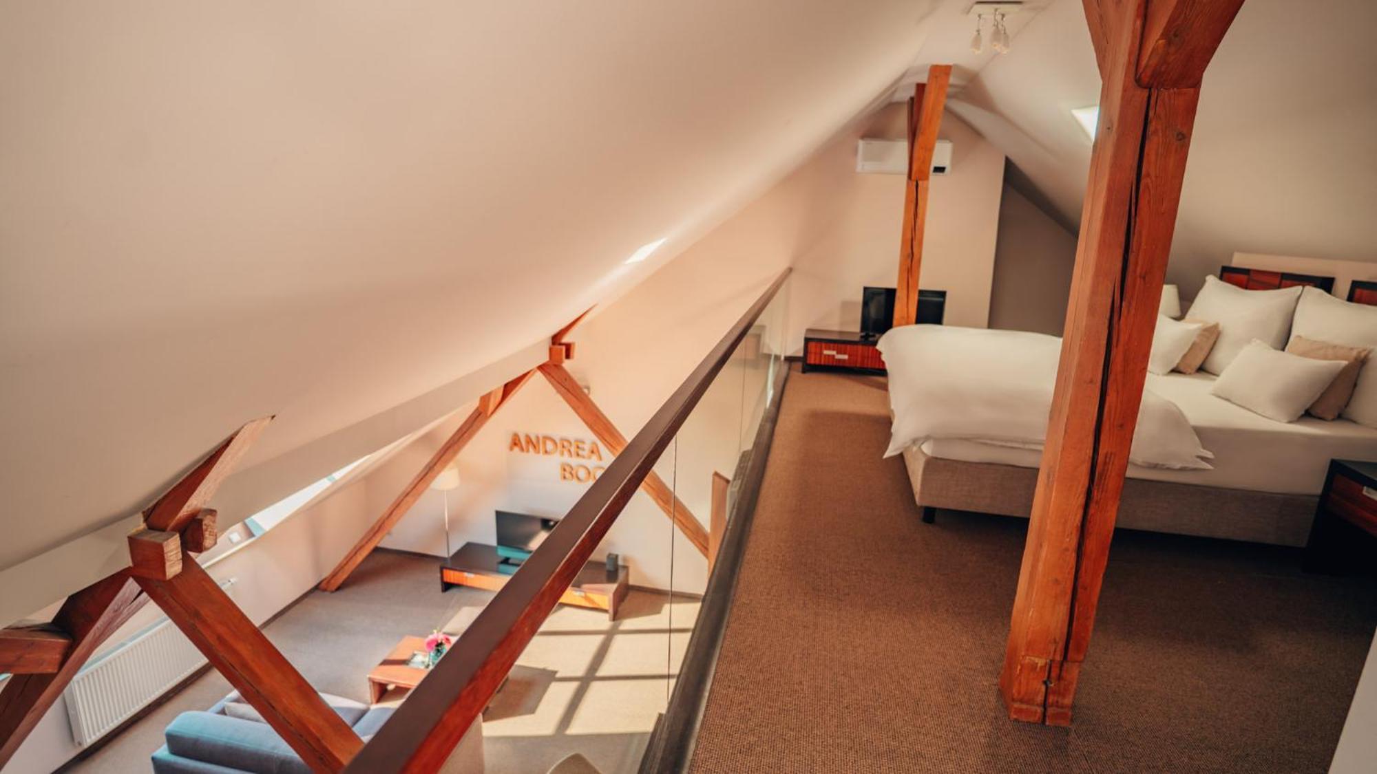 Boutique Hotel Klarov Prague Luaran gambar