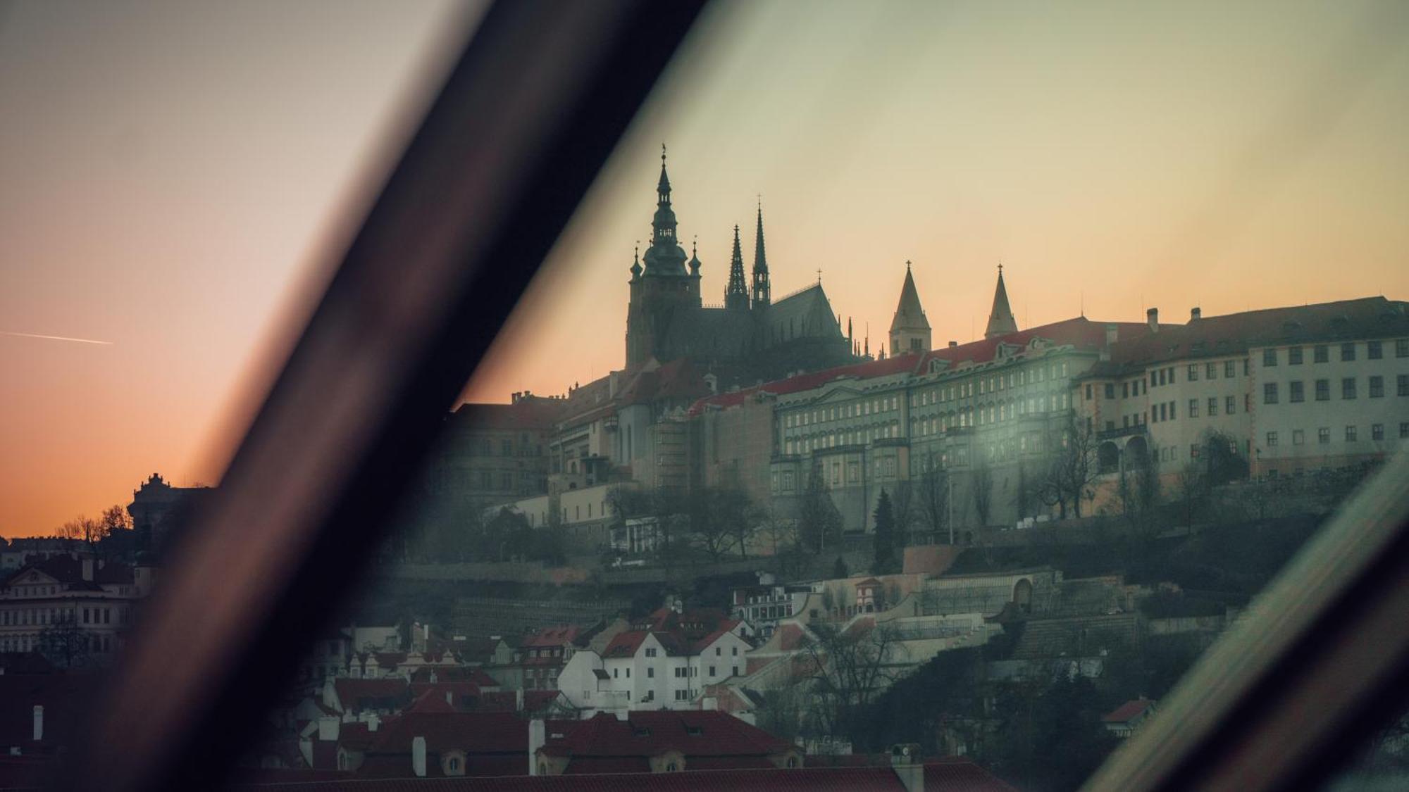 Boutique Hotel Klarov Prague Luaran gambar